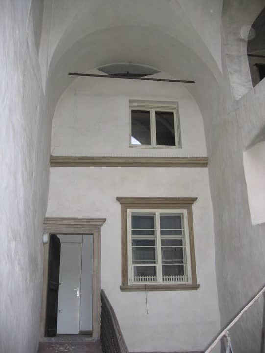 Palazzina gotica sotto i portici a Bolzano